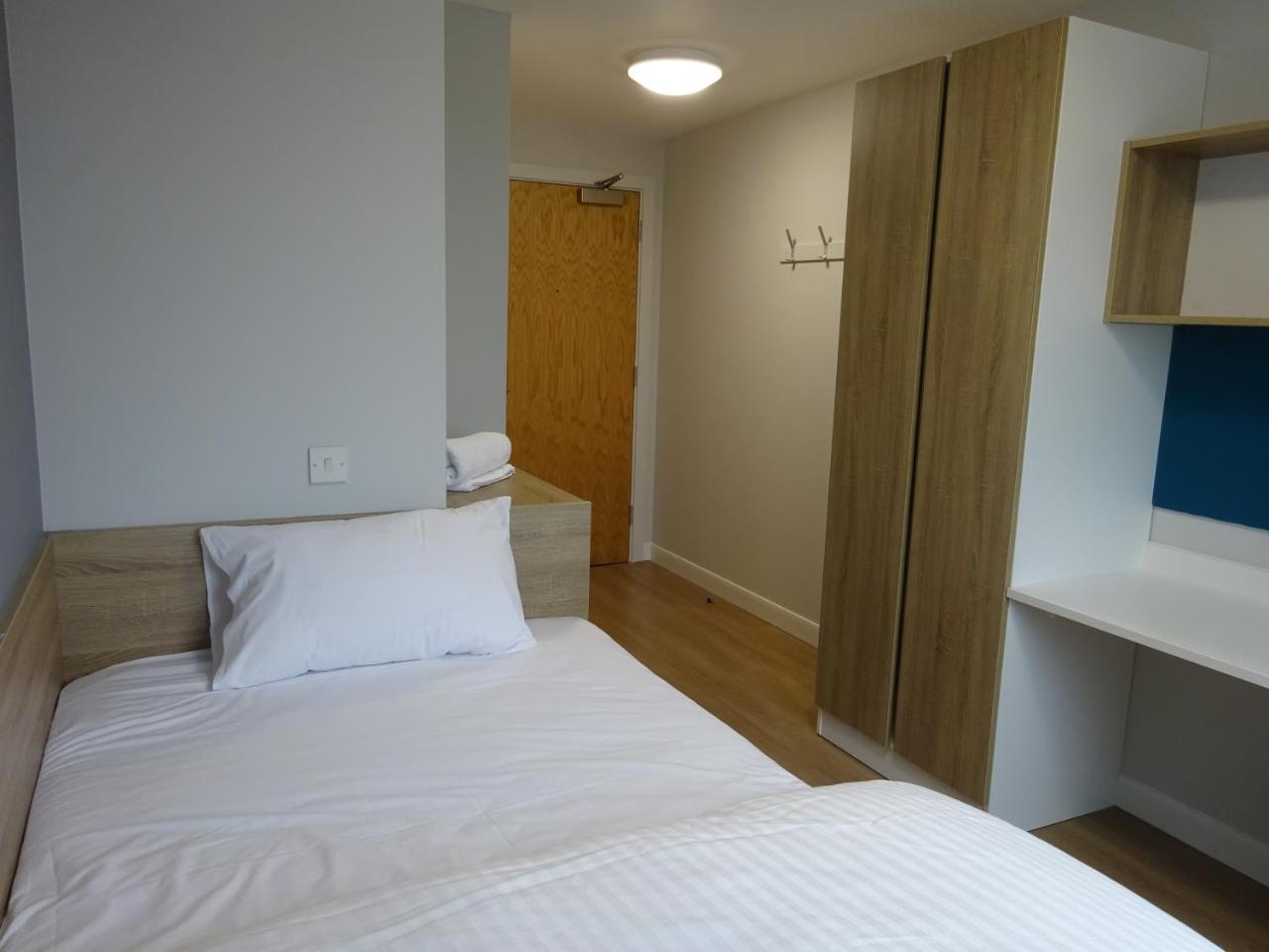 Edinburgh Haddington Place Hostel EDI Exterior photo